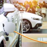 充电基础设施的进步有望填补加拿大电动车市场的销售空白