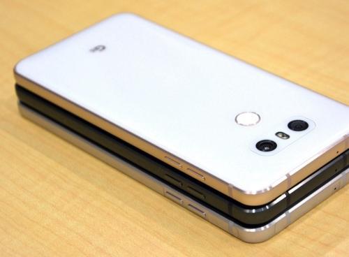 LG G6泄漏显示圆形显示角超薄边框