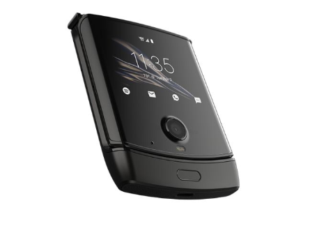 Android 10通过新的Quick View功能和更多应用程序集成推出了Motorola Razr