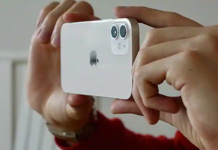 具有打孔相机设计的Apple iPhone 14，预计于2022年推出